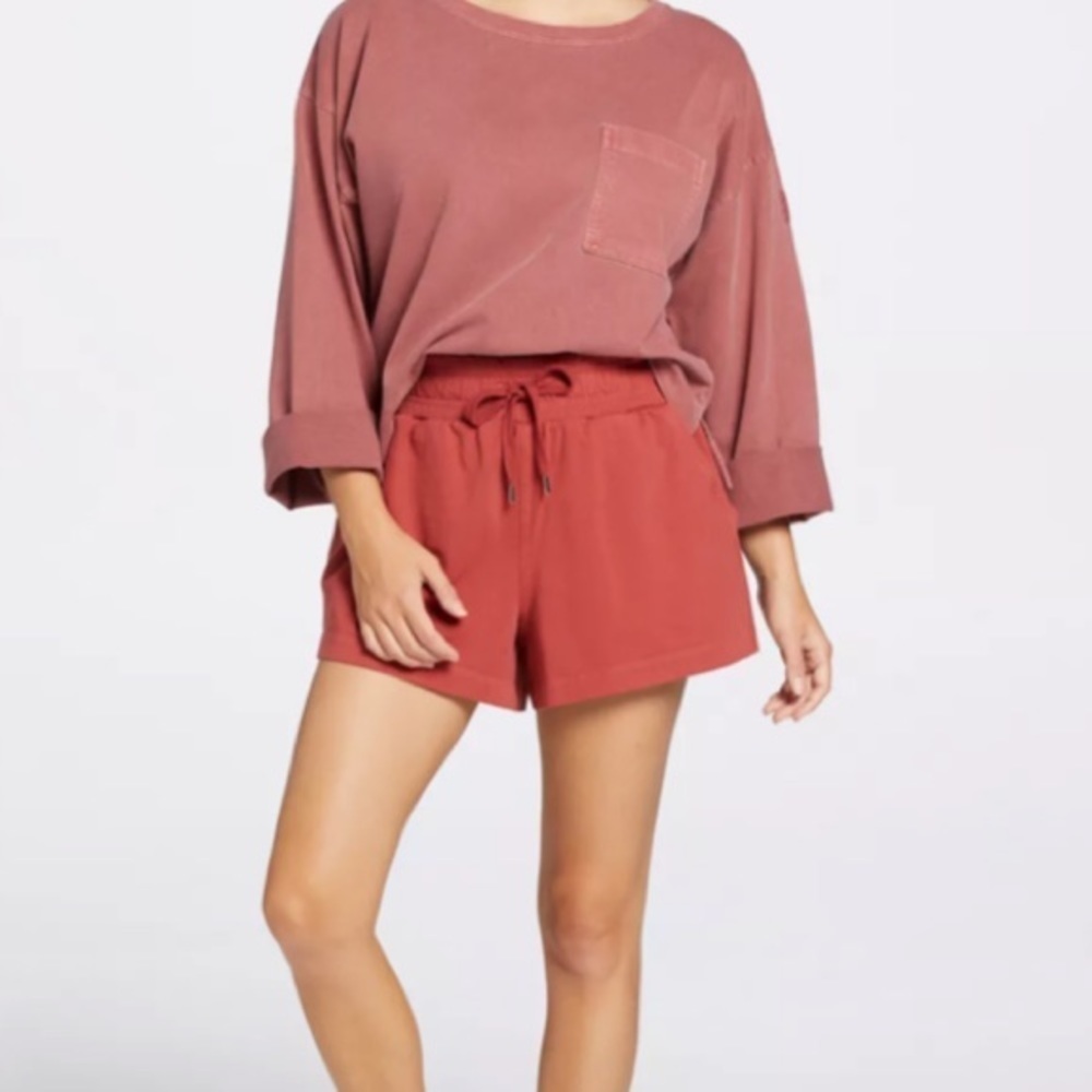 Calia dark clay colored shorts, comfy and easy to wear, new